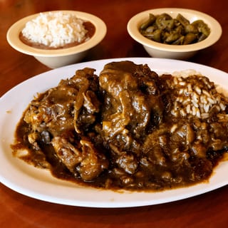 Oxtails &. Rice